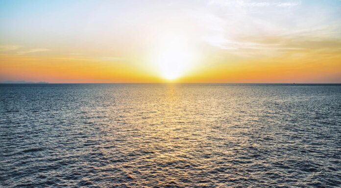 OCÉANO ATLÁNTICO: SE DISPARA EL CALOR DE SUS AGUAS (Y NO ES POR EL CAMBIO CLIMÁTICO)