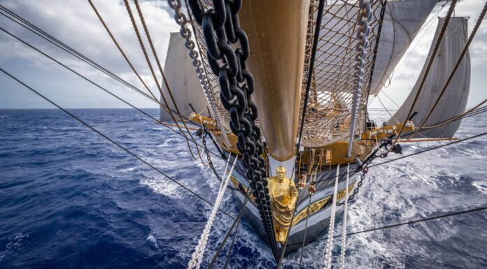 VIDEO – EL VELERO AMERIGO VESPUCCI RODEÓ POR PRIMERA VEZ EL CABO DE HORNOS