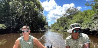 GUARDIANES DEL DELTA DEL PARANÁ: QUIÉNES SON LOS GUARDAVIDAS QUE SE OCUPAN DE LIMPIAR EL RÍO Y REFORESTAR LA ZONA