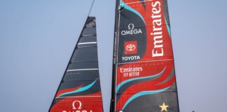 EMIRATES TEAM NEW ZEALAND ABRE LA PUERTA AL MAR A SU AC75