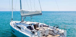 PRUEBA DEL OCEANIS 40.1, MÁS HABITABLE Y MÁS EFICIENTE QUE SUS PREDECESORES