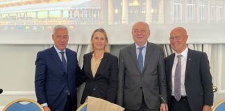 COFINDUSTRIA NÁUTICA EN VIAREGGIO CON EL MINISTRO DE MEDIO AMBIENTE PARA LA CONFERENCIA SOBRE LA ECONOMÍA AZUL