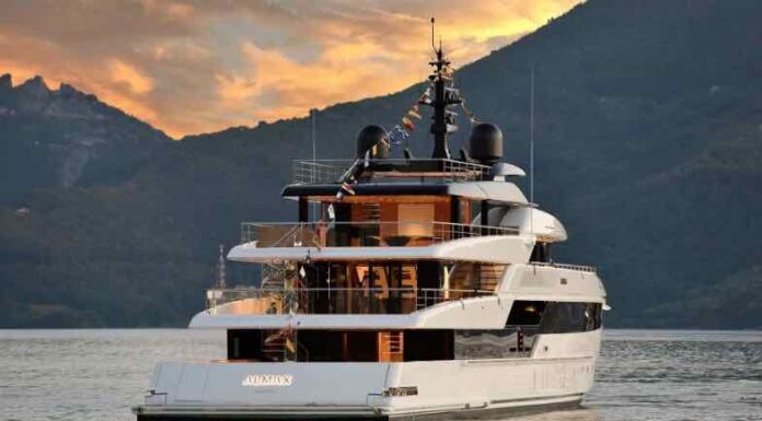 NUEVOS BARCOS – SANLORENZO LANZA 50 STEEL