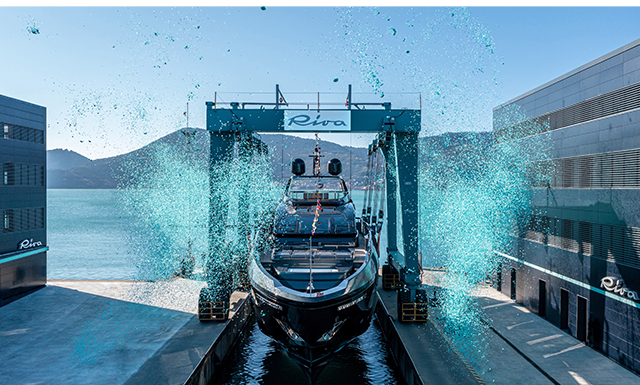 FERRETTI INAUGURA OFICIALMENTE EL RONAVADO ASTILLERO RIVA