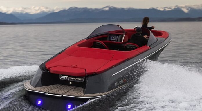 EMPRESA AUTOMOVILÍSTICA ALEMANA LANZA EL PRIMER BARCO ELÉCTRICO