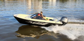 TV – HOY EN ESLORAS PRESENTAMOS EL TRUCKER ROBINSON MANTRA 530