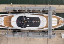 COLUMBUS YACHT ENTREGA NIGHT FURY II