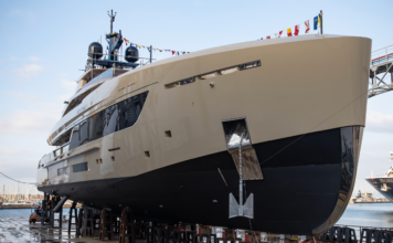 NUEVO LANZAMIENTO DE TANKOA EN GÉNOVA: M/Y RILASSATA ELEVA LA SERIE S501 EVO MÁS VENDIDA