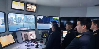 INTEGRANTES DE LA FRAGATA ARA “LIBERTAD” SE ADIESTRARON EN EL SIMULADOR DE NAVEGACIÓN Y MANIOBRA DEL CENTRO DE NAVEGACIÓN Y ENTRENAMIENTO MARÍTIMO Y FLUVIAL