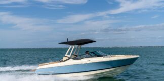 CHRIS-CRAFT APUESTA POR UNA LANCHA ECONÓMICA CON LA NUEVA SPORTSTER 25