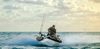 KAWASAKI PRESENTA SU GAMA DE MOTOS DE AGUA 2025