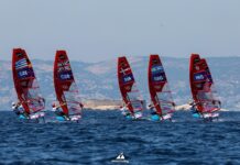 POCO VIENTO, CALOR Y UN EFÍMERO DEBUT DE LOS IQ FOIL EN PARÍS 2024