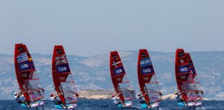 POCO VIENTO, CALOR Y UN EFÍMERO DEBUT DE LOS IQ FOIL EN PARÍS 2024