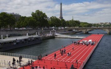 ¿QUE TIPO DE BARCOS VAN A NAVEGAR POR EL SENA EN LA INAUGURACIÓN DE LOS JUEGOS OLÍMPICOS Y CUANTO SON?