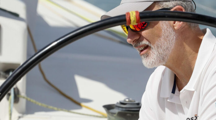 EL REY SALE AL MAR DISPUESTO A COMPETIR POR SU TROFEO