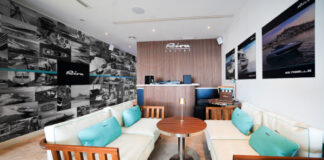 UN RIVA LOUNGE PARA PUERTO BANÚS