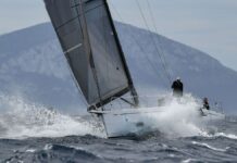 MUERE UNA REGATISTA AL CAER AL MAR DESDE UN VELERO