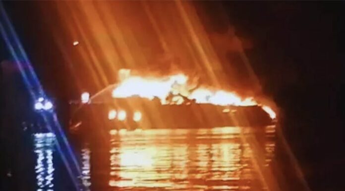 VIDEO – SE INCENDIÓ UN YATE EN LA ISLA MUJERES