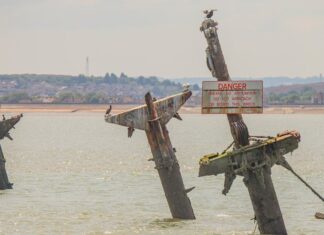 EL BARCO DE LA II GUERRA MUNDIAL QUE PODRÍA PROVOCAR UNA DE LAS MAYORES EXPLOSIONES NO NUCLEARES DEL MUNDO