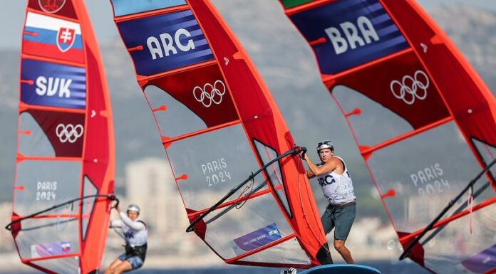 JUEGOS OLÍMPICOS – EL WINDSURF ARGENTINO EN EL CUARTO DÍA DE COMPETENCIAS