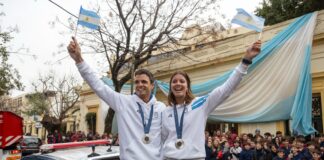 MASSIVO FESTEJO EN SAN ISIDRO PARA RECIBIR A LOS MEDALLISTAS OLÍMPICOS EUGENCIA BOSCO Y MATEO MAJDALANI