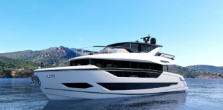 DOS DEBUTS DE SUNSEEKER EN ESTADOS UNIDOS EN EL SALÓN NÁUTICO INTERNACIONAL DE FORT LAUDERDALE