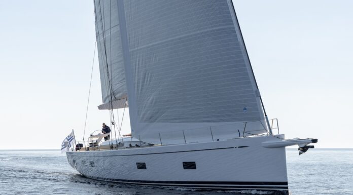 SWAN 88 DREAMCATCHER, PRIMER MAXIYATE HÍBRIDO-ELÉCTRICO