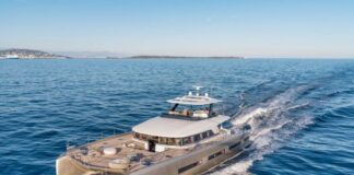 CATAMARANES – SE HA ENTREGADO EL PRIMER LAGGON SEVENTY8