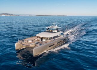 CATAMARANES – SE HA ENTREGADO EL PRIMER LAGGON SEVENTY8