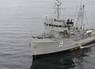 MARCHA ATRÁS DE LUIS PETRI: CANCELA LA SUBASTA COMO CHATARRA DE UN BUQUE SÍMBOLO DE LA GUERRA DE MALVINAS