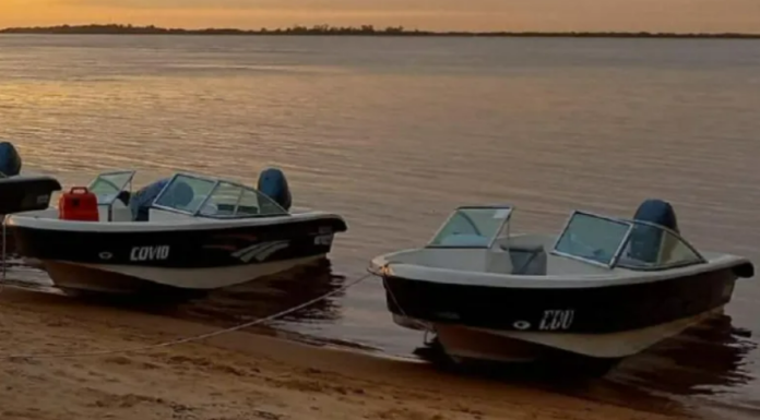 ROBARON DOS LANCHAS A GUÍAS DE PESCA Y LAS LLEVARON A PARAGUAY