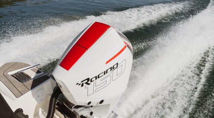 MERCURY RACING PRESENTA NUEVOS FUERADEBORDAS V6 EN CANNES