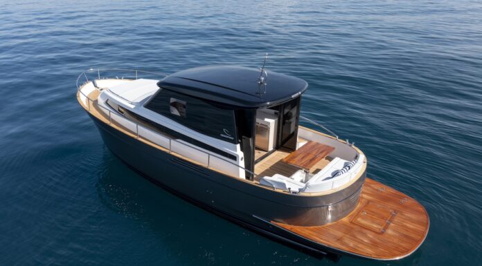 APREAMARE GOZZO 38 CABIN: PARA NAVEGAR TODO EL AÑO