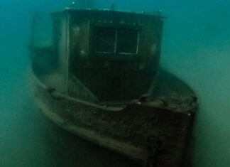 BARCO HUNDIDO EN EL NAHUEL HUAPI: UNO DE LOS PROTAGONISTAS DEL DESCUBRIMIENTO CUENTA TODO EN UN LIBRO