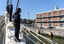 MONTEVIDEO RECIBIÓ A LA FRAGATA ARA “LIBERTAD”