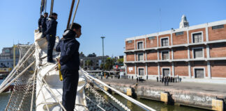 MONTEVIDEO RECIBIÓ A LA FRAGATA ARA “LIBERTAD”