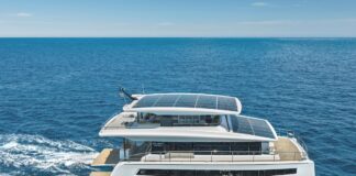 SILENT 62 3-DECK OPEN: PROPULSIÓN ELÉCTRICA PARA UN CRUCERO SIN LÍMITES