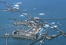 LA MISTERIOSA CIUDAD FLOTANTE DE LA ERA SOVIÉTICA QUE SE CONSTRUYÓ SOBRE BARCOS HUNDIDOS