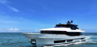 OCEAN ALEXANDER 28L: EL DEBUT DE UNA OBRA MAESTRA