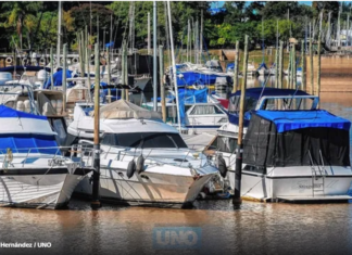 ENTRE RÍOS – LA ACTIVIDAD NÁUTICA SIGUE CRECIENDO Y NO HAY LUGAR EN GUARDERÍAS PARA EMBARCACIONES