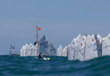 MUNDIAL DE OPTIMIST – EL BRASILEÑO BACK SE LUCIÓ Y AHORA ES ÚNICO PUNTERO