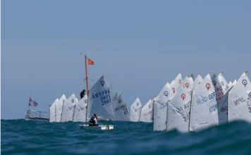 MUNDIAL DE OPTIMIST – EL BRASILEÑO BACK SE LUCIÓ Y AHORA ES ÚNICO PUNTERO