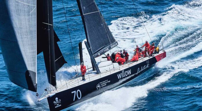 CELESTIAL V70 SE PROCLAMÓ CAMPEÓN ABSOLUTO DE LA 79º ROLEX SYDNEY HOBART