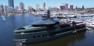 VIDEO – EL LUJOSO YATE “PINK SHADOW” AMARRÓ EN PUNTA DEL ESTE