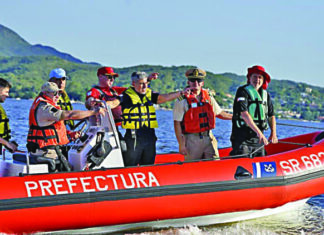 LAGO SAN ROQUE: REFORZARON LOS CONTROLES DE SEGURIDAD NÁUTICA