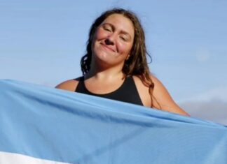 UNA JOVEN DE 17 AÑOS BUSCARÁ CRUZAR EL RÍO DE LA PLATA A NADO