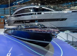 EL GRUPO FERRETTI PRESENTA EN PRIMICIA MUNDIAL EL RIVA ISEO SUPER EN EL BOOT DÜSSELDORF 2025