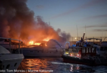 (VIDEO) TRES YATES EN LLAMAS EN EL PUERTO DE MARSELLA