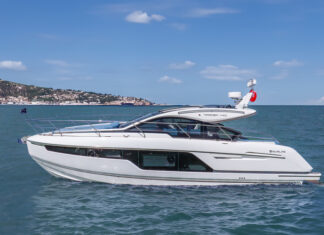 EL TARGA 40 DE FAIRLINE GANA EL PREMIO “MOTOR BOAT AWARDS” EN LA CATEGORÍA SPORTSBOATS HASTA 45 PIES