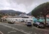 ITALIA – UN SUPERYATE DE 30 METROS CHOCA AL PASEO MARÍTIMO DE PORTO VENERE